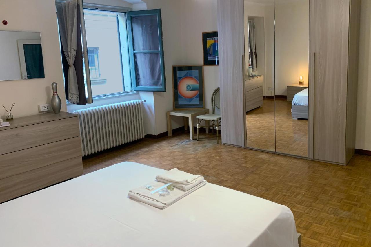 Hotel Fiordiluna, Nel Cuore Di Brescia Extérieur photo