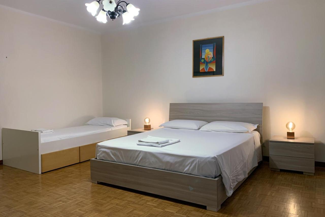 Hotel Fiordiluna, Nel Cuore Di Brescia Extérieur photo