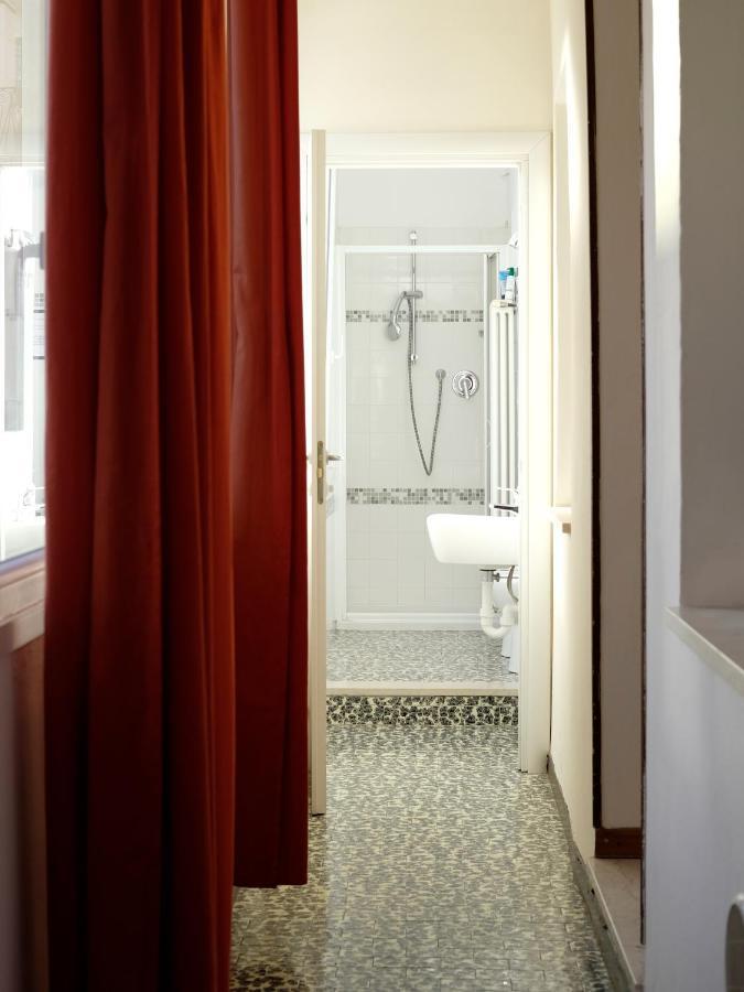 Hotel Fiordiluna, Nel Cuore Di Brescia Extérieur photo
