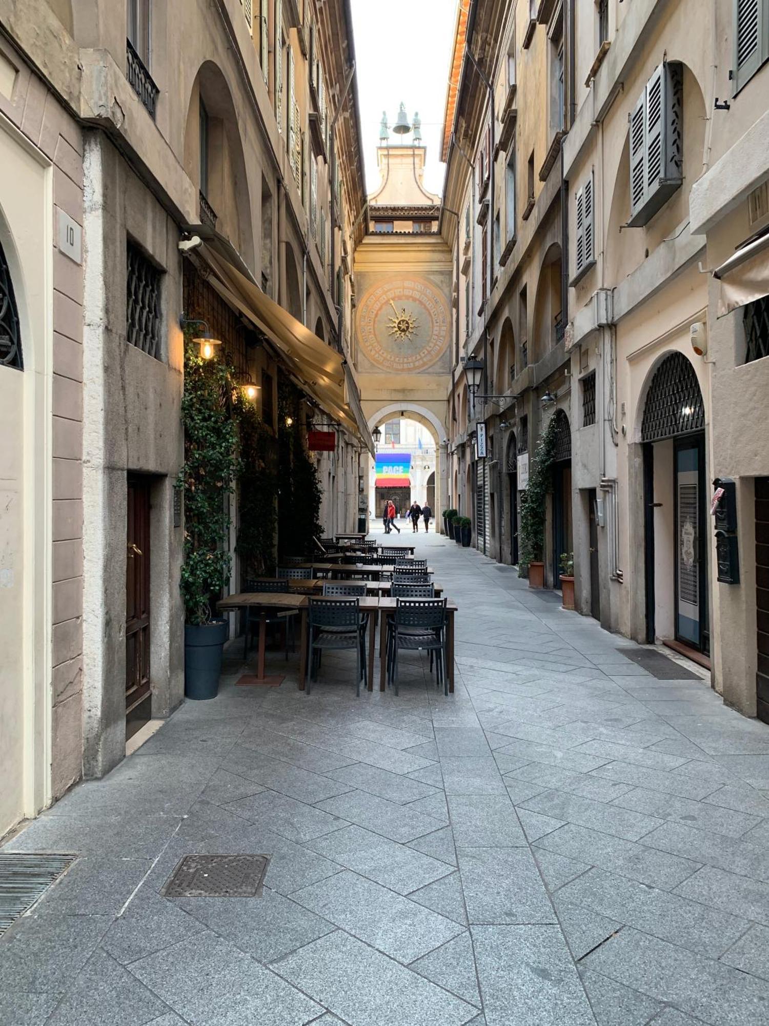 Hotel Fiordiluna, Nel Cuore Di Brescia Extérieur photo